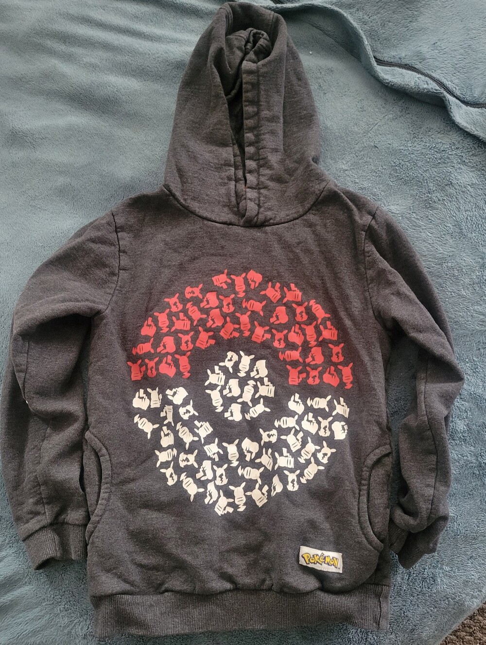 Pokemon Sweatshirt With Pokeball Boys Size 10 (Small/Medium)